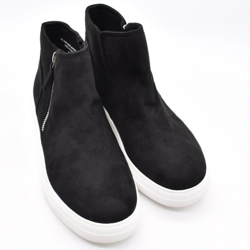 Black Sneaker Wedges Size 10 - Picture 2 of 6